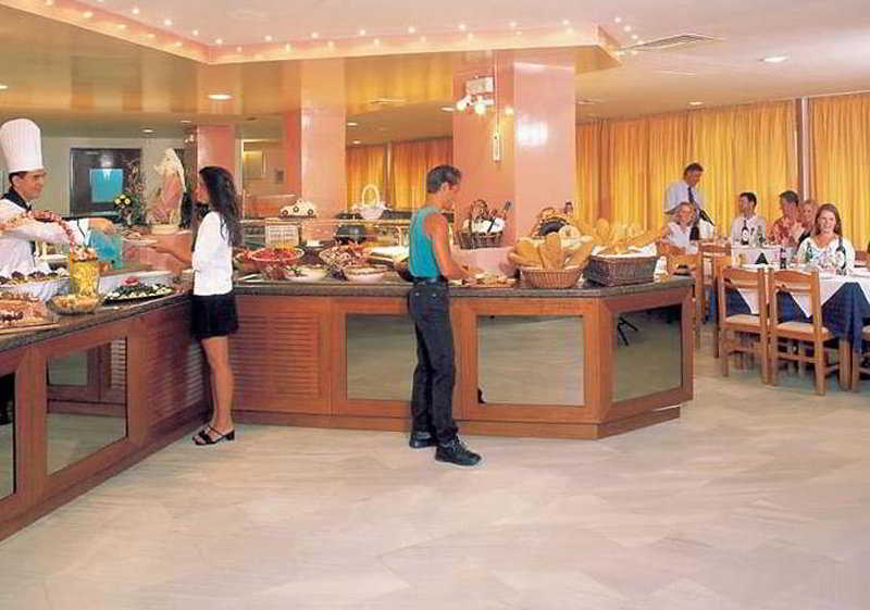 Carolina Mare Hotel มาเลีย ภายนอก รูปภาพ